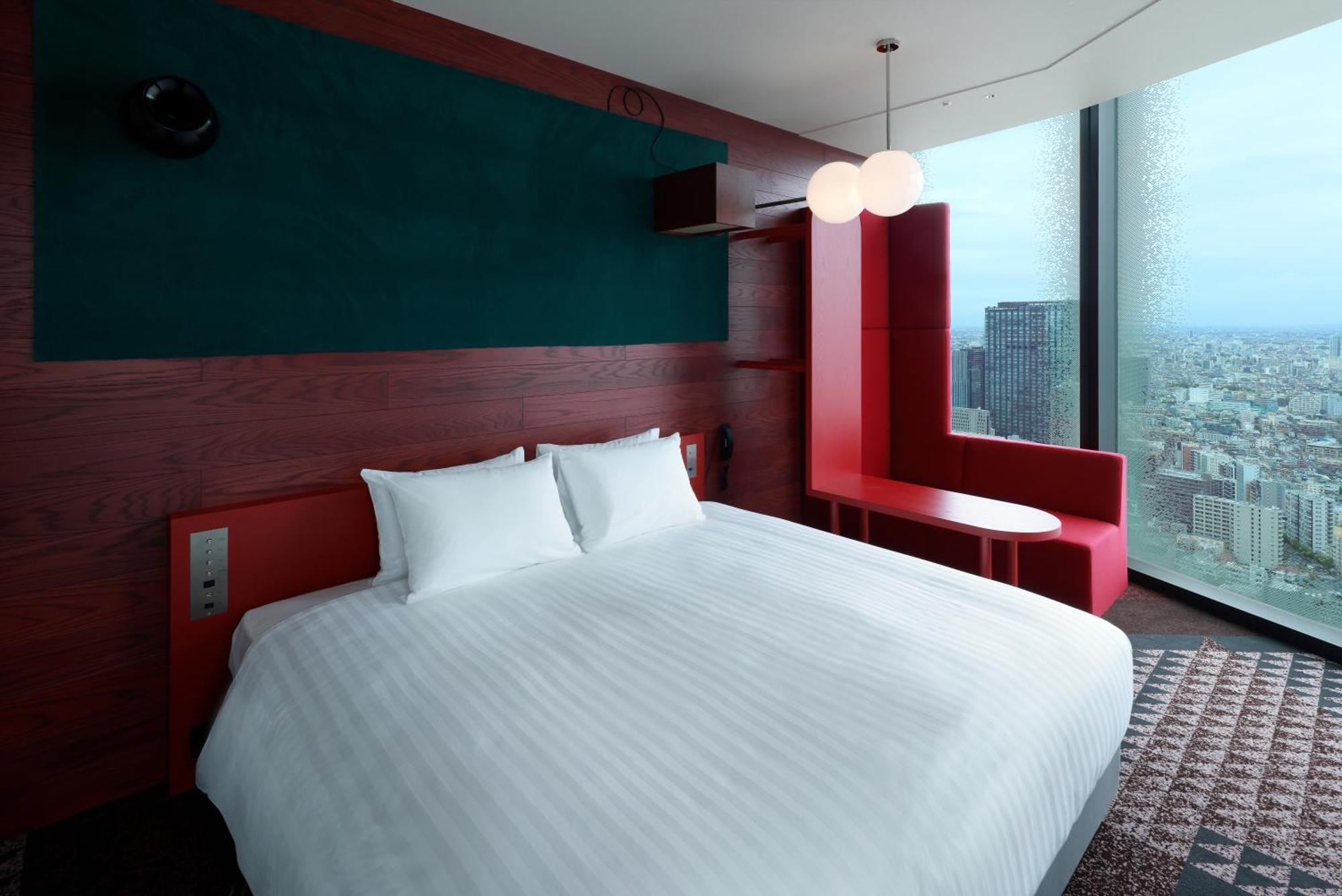 Hotel Groove Shinjuku, A Parkroyal Hotel Tokyo Exterior photo